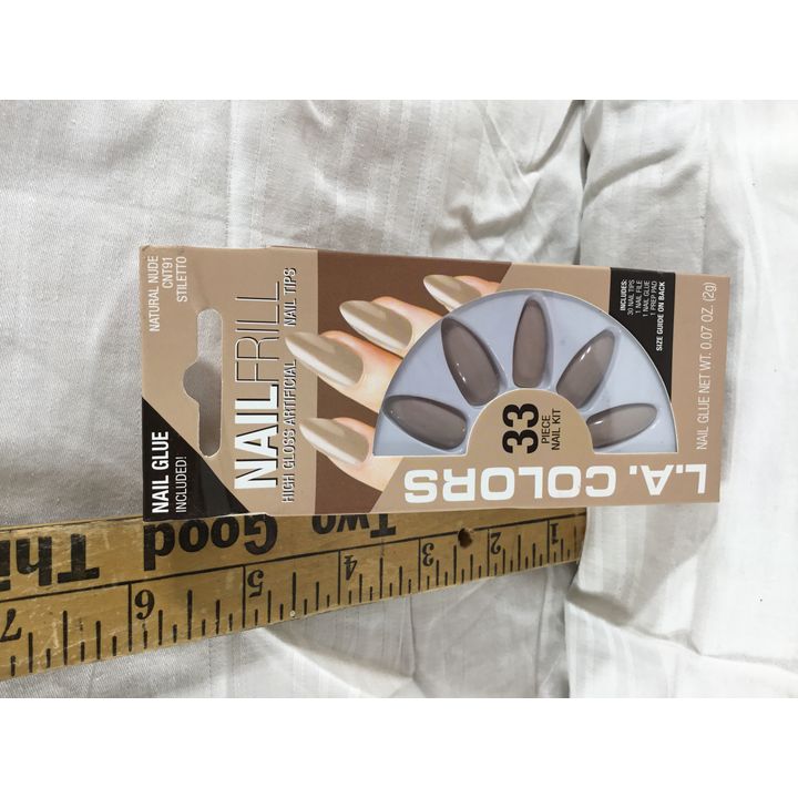 L.A. Colors Natural Nude High Gloss Nail Tips W/Glue