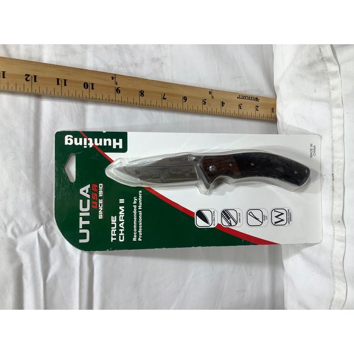 Utica True Charm II Hunting Knife