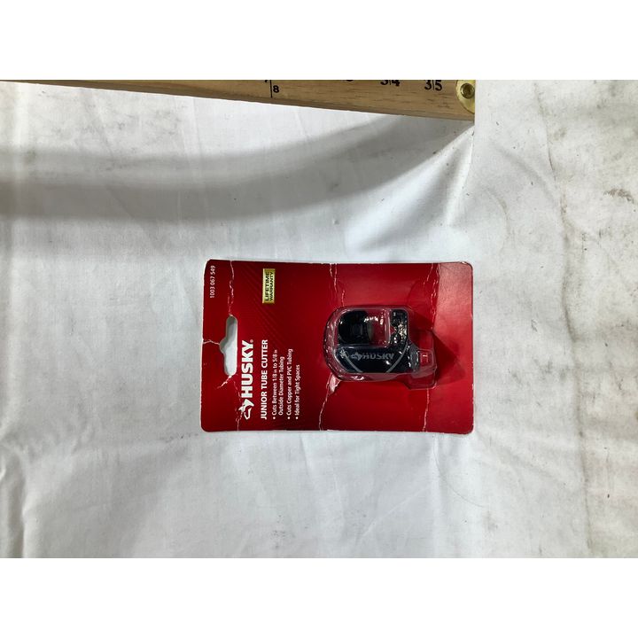 Husky Junior Rube Cutter Cuts Between 1/8" to 5/8"