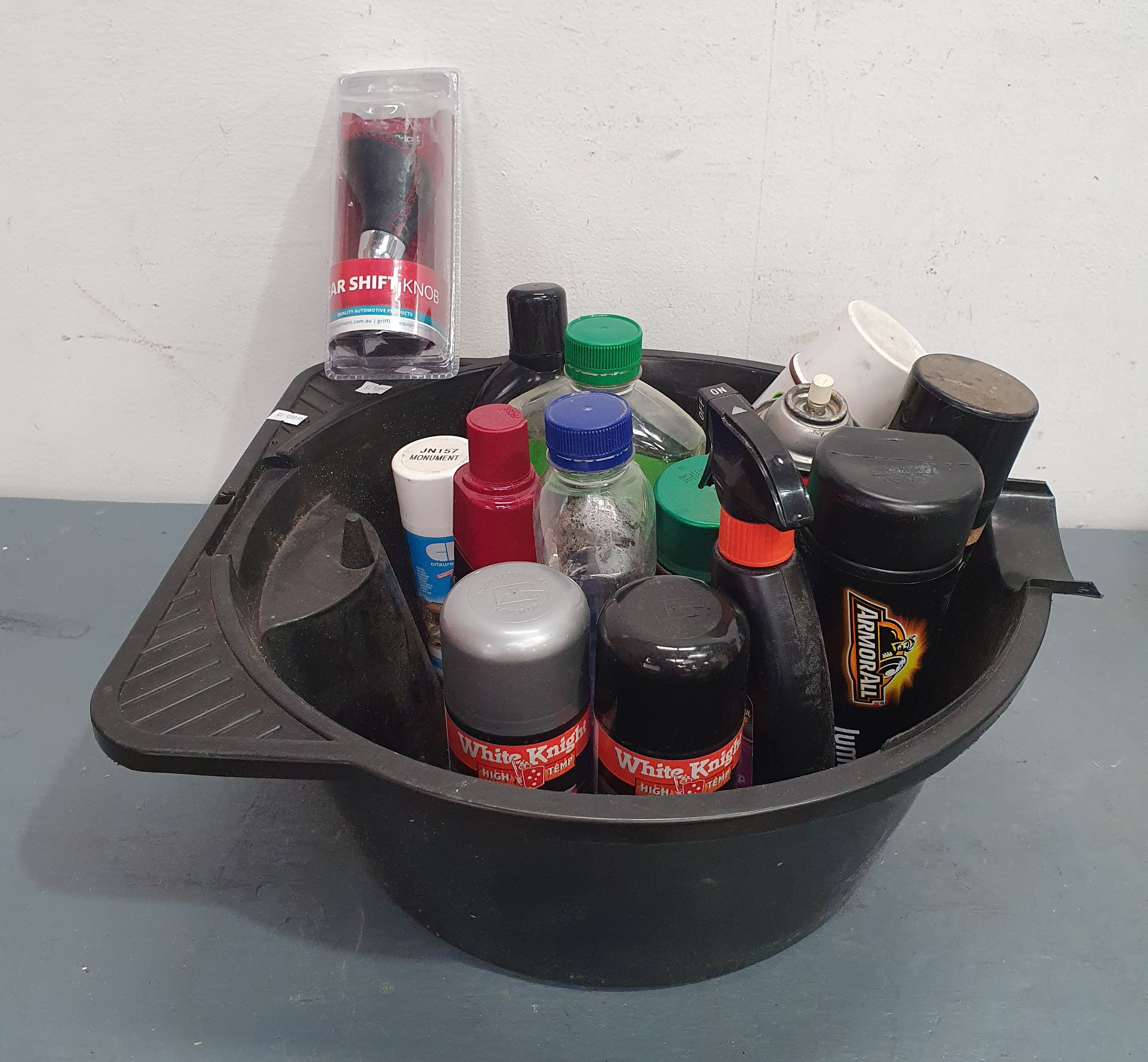 1301 · A GROUP OF CAR PRODUCTS
