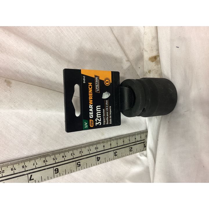 Gear Wrench 32mm 3/4'' Dr. 6pt Impact Socket