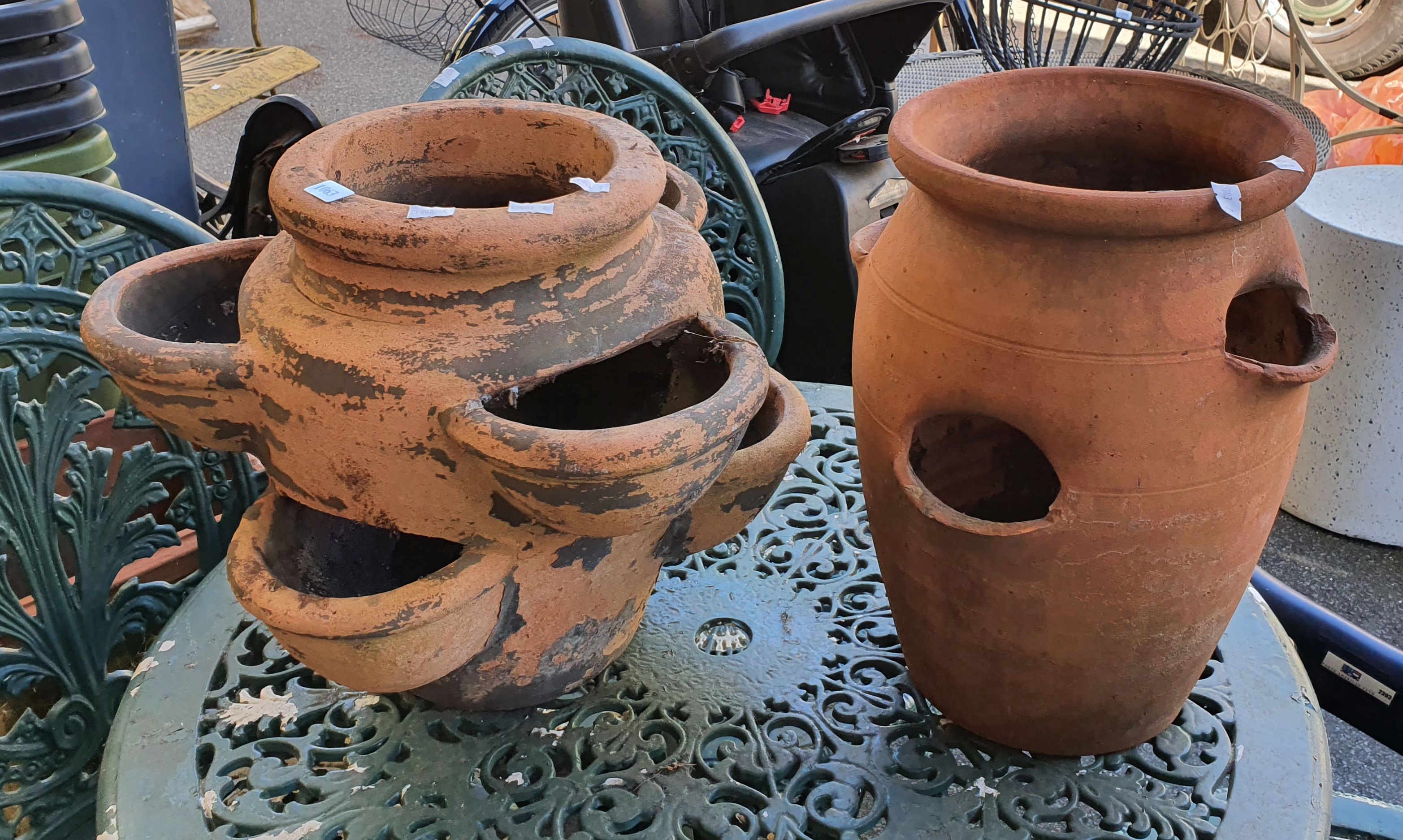 1063 · TWO STRAWBERRY POTS