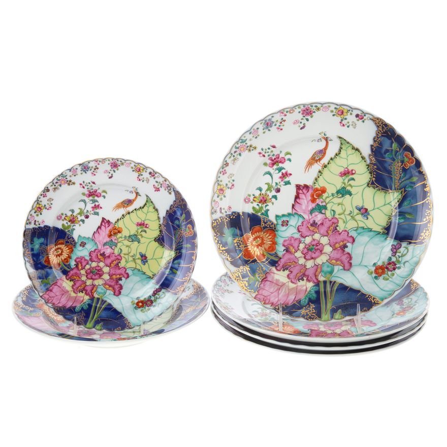 Six Mottahedeh Tobacco Leaf Dinner Ware Plates