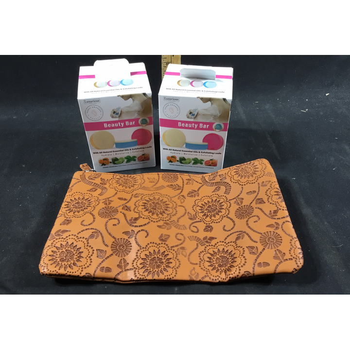 (2) Beauty Bars w/ All Natural Essential Oils & Exfoliating Loofa & Bag