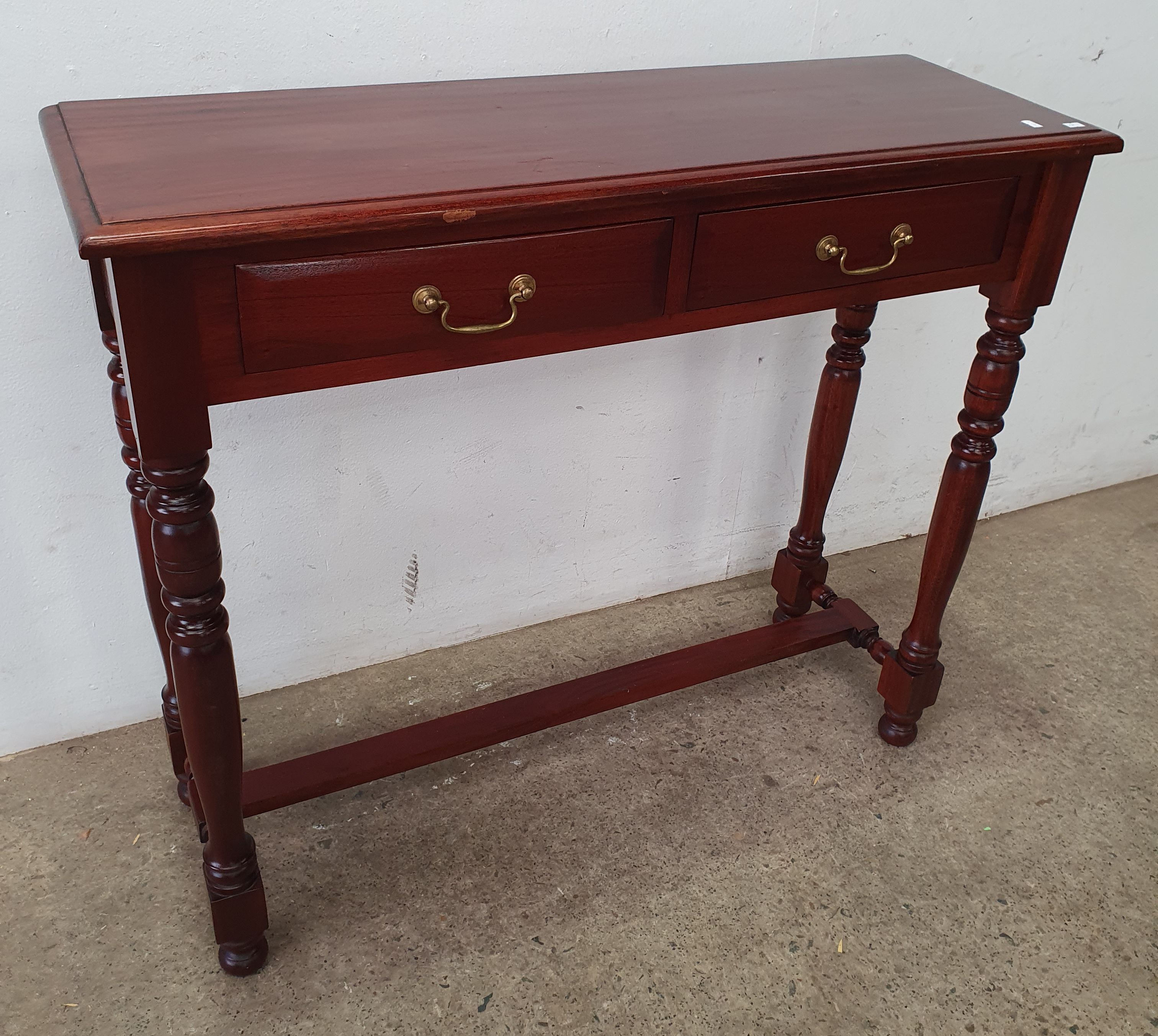 2177 · A HALL TABLE