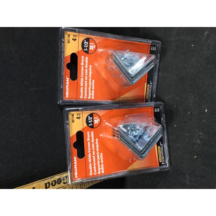 (Buying 2) Hillman Double Wide Corner Brace 1 1/2"