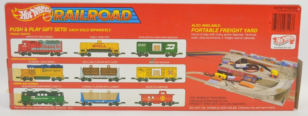 hot wheels railroad freight yard