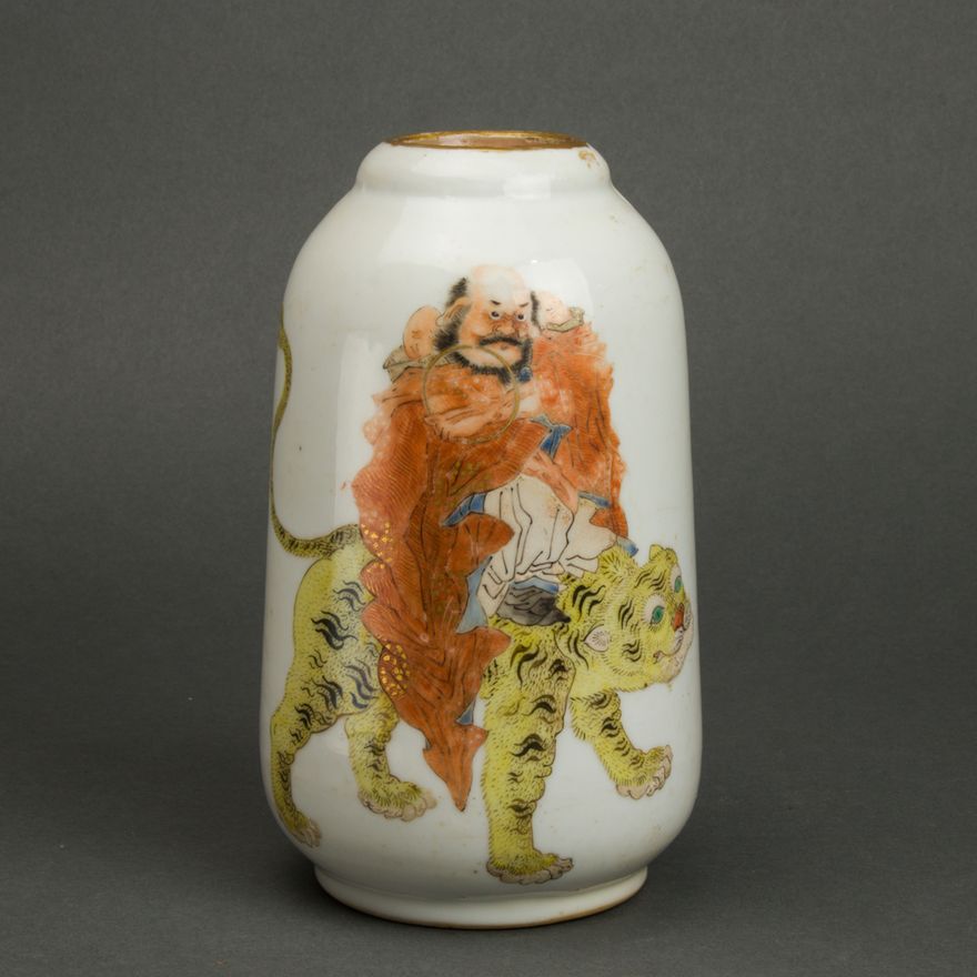 Chinese enameled vase