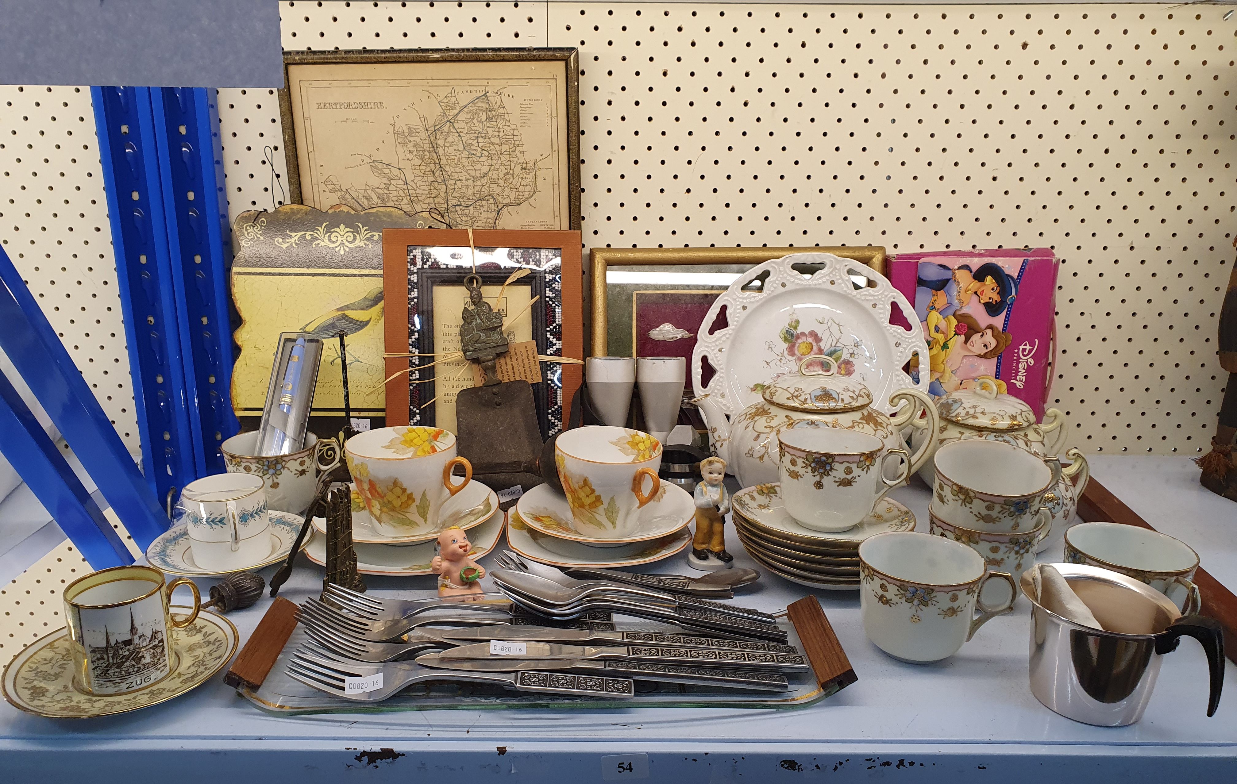 54 · A GROUP OF SUNDRY ITEMS