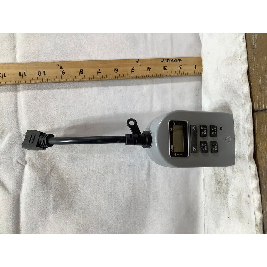 Ultra Pro Outlet Timer