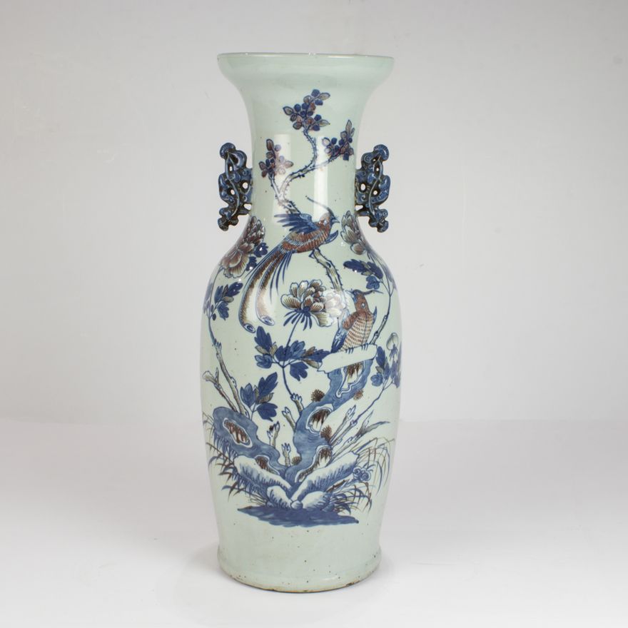 Chinese underglaze blue and red decorated vase