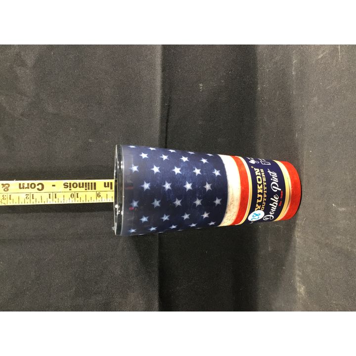 Yukon Outfitters 32oz Tumbler (American Flag)