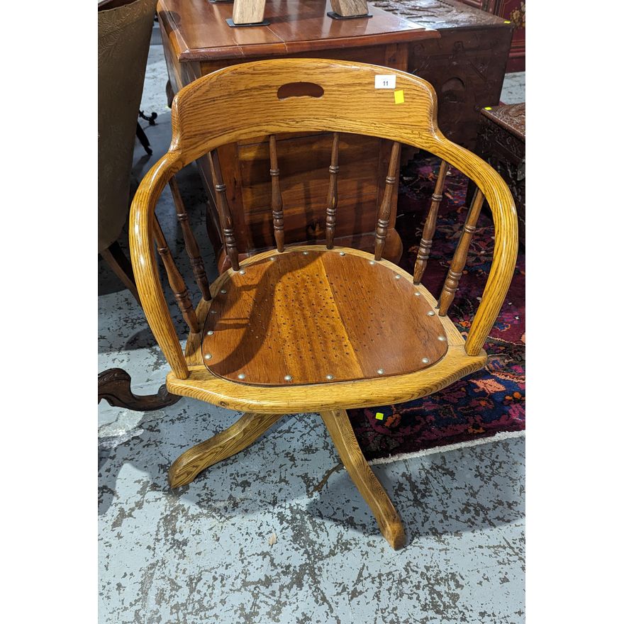 Rattan captains online chair