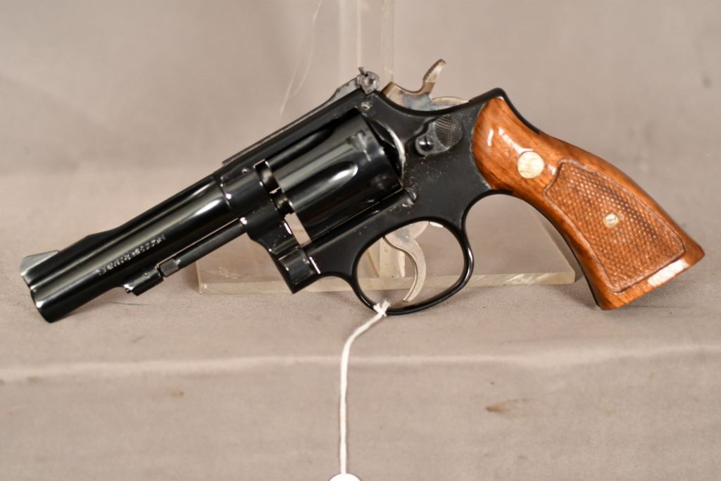 Smith & Wesson Model 48-4 
