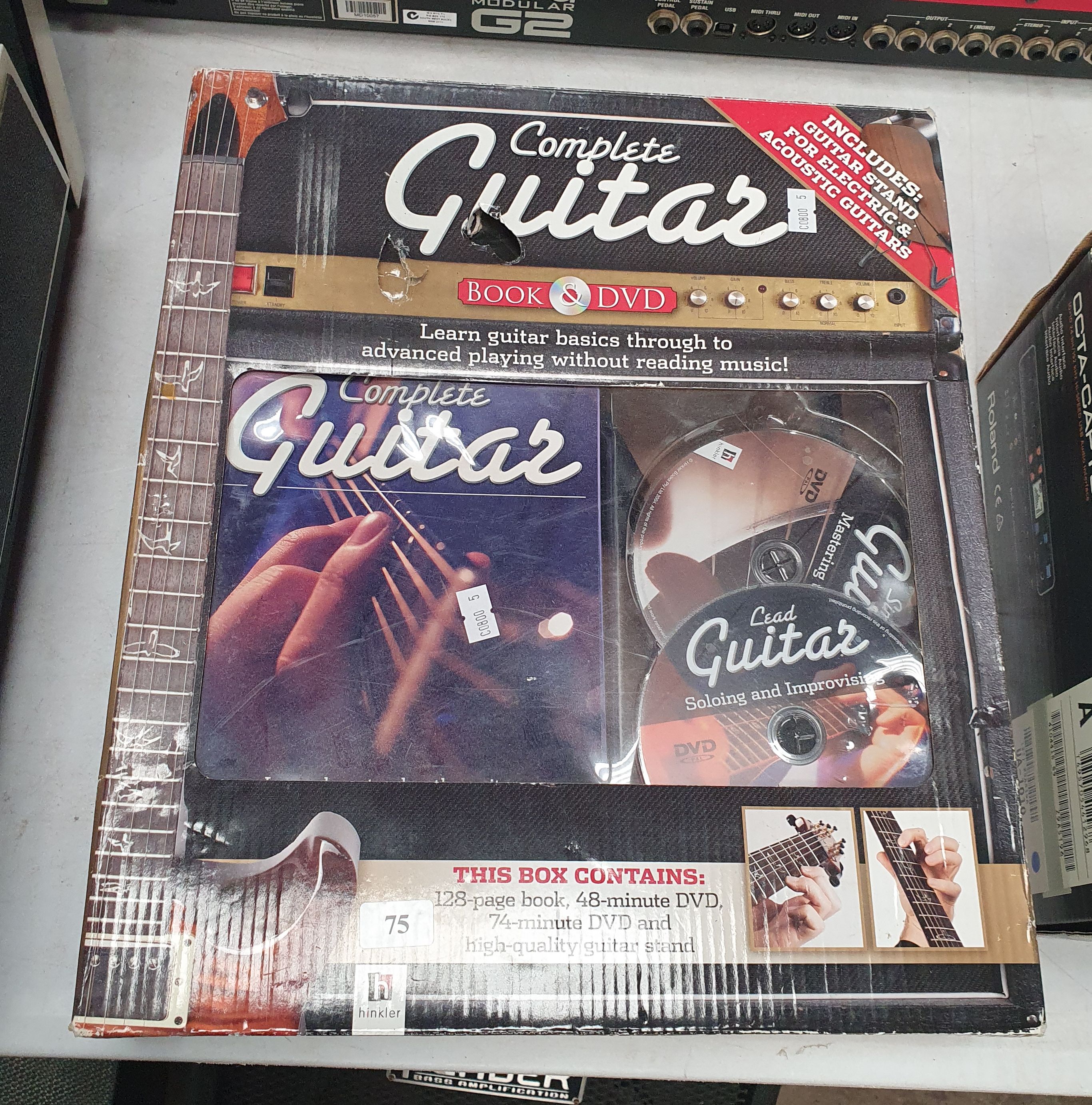 A COMPLETE GUITAR PLAYERS GUIDE