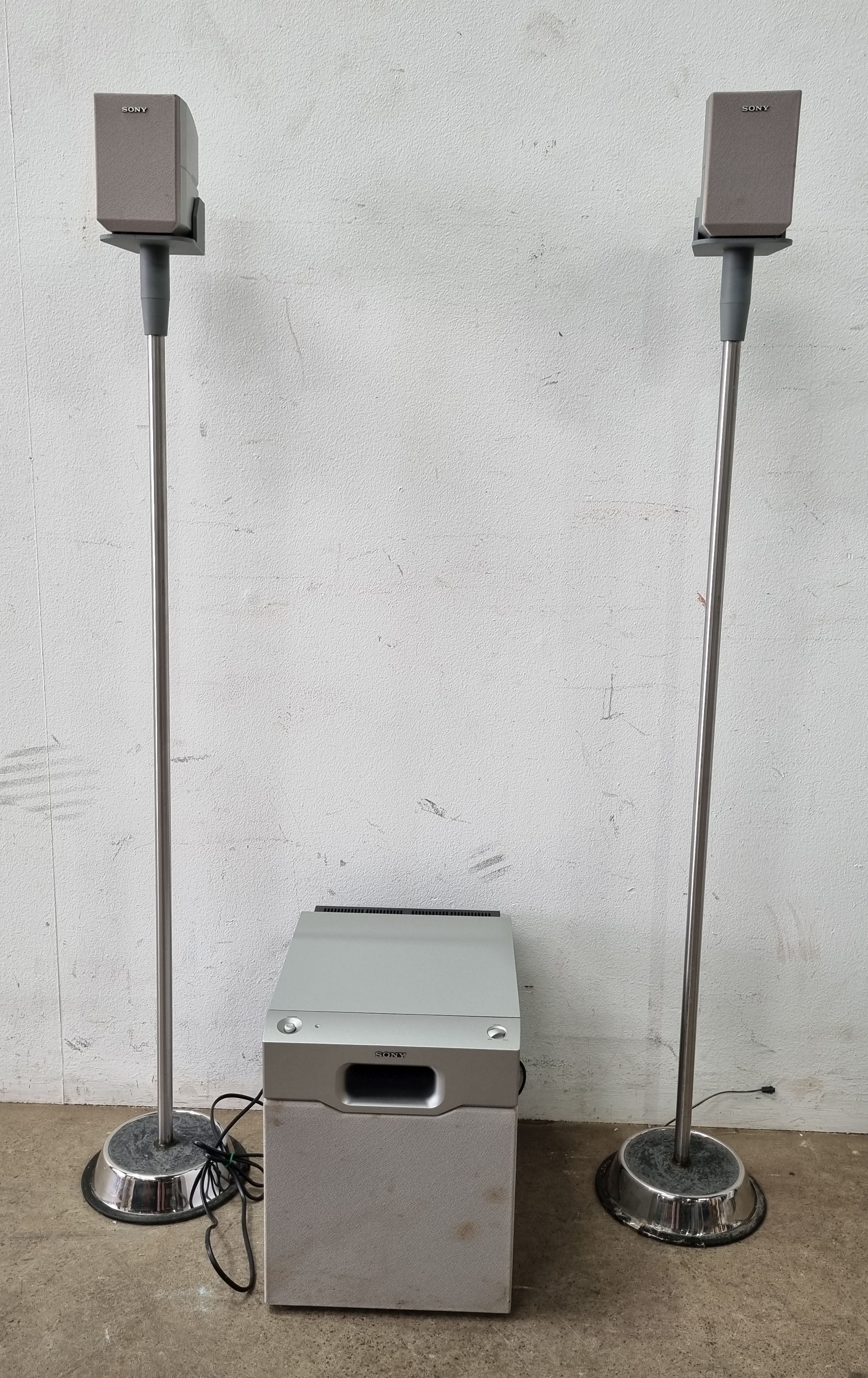 A Sony Stereo And Speakers
