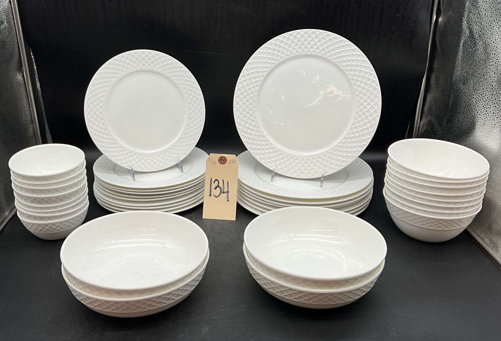 34 PC MIKASA TRELLIS DISH SET. Teel Auctions