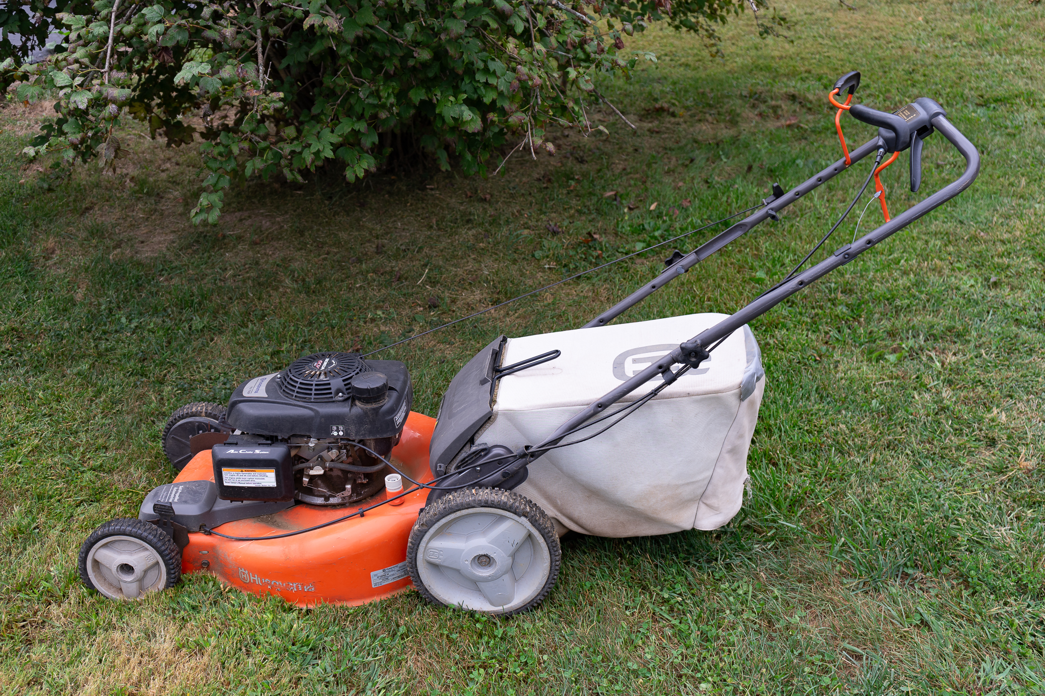 Husqvarna HU700F Lawn Mower Harritt Group, Inc