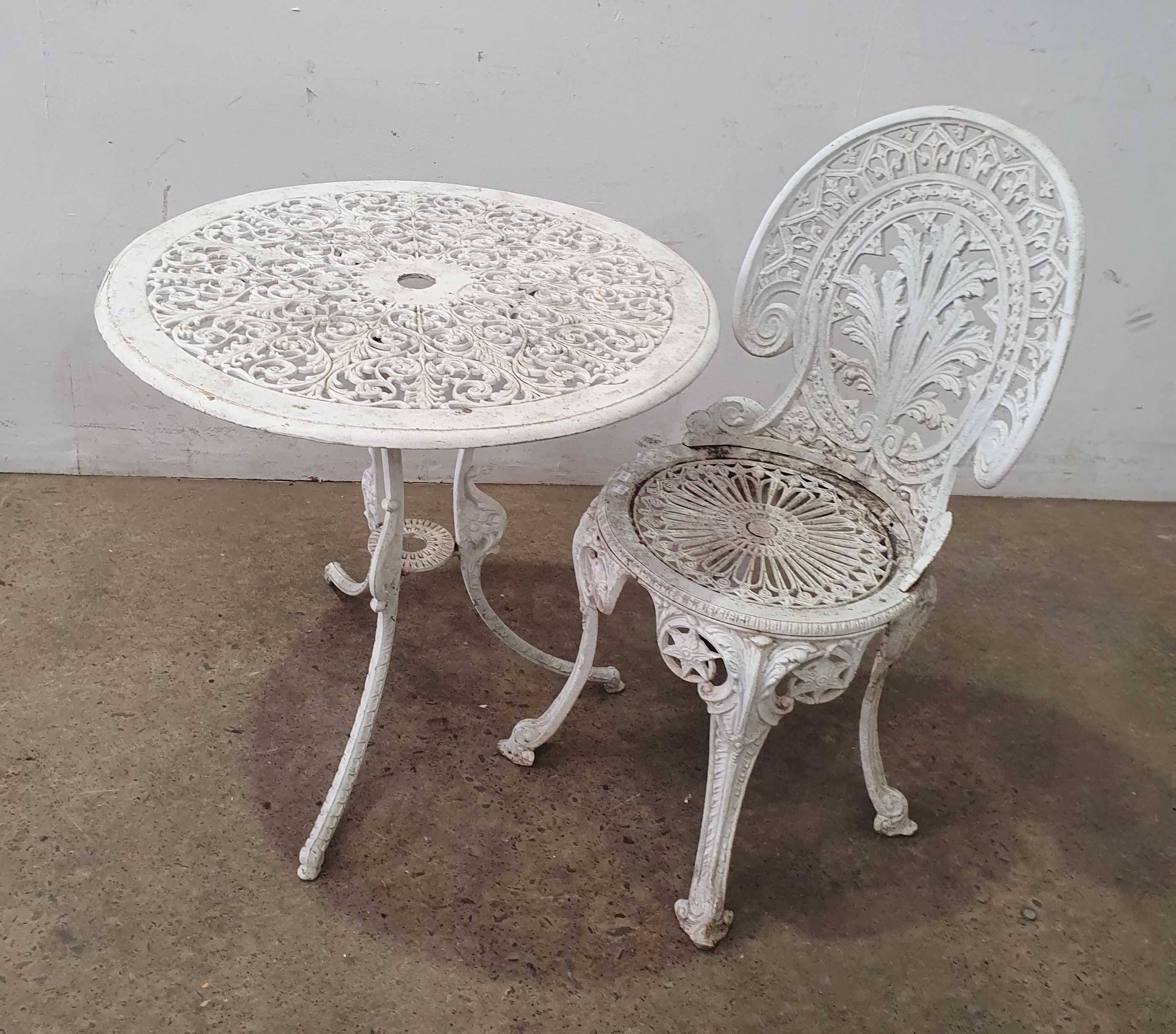 An Aluminium 2 Piece Garden Setting
