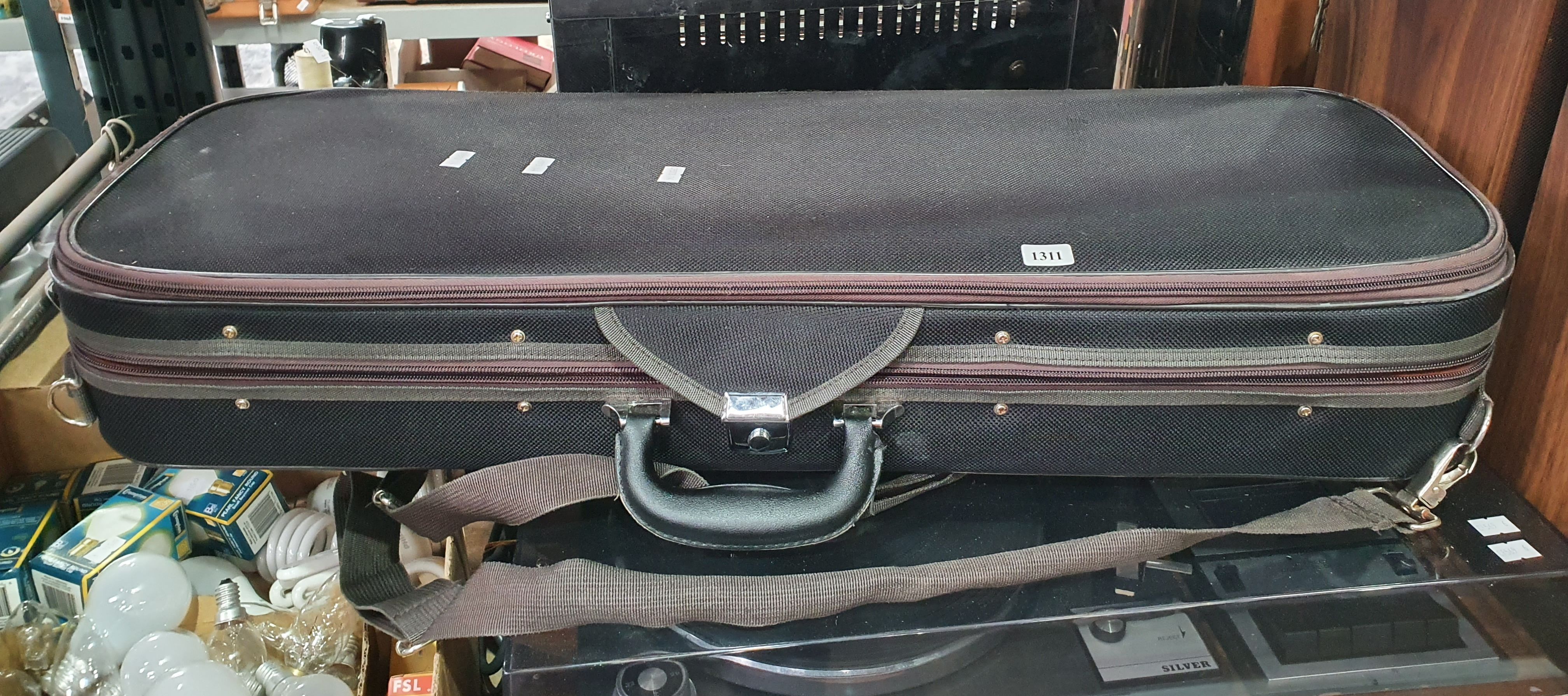 1311 · A VIOLIN CASE