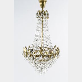 MID-CENTURY BRASS & DROP CRYSTAL CHANDELIER