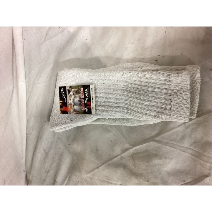 Winter Socks (2.8 Tog Rating) Shoe Size 10-13 (White)