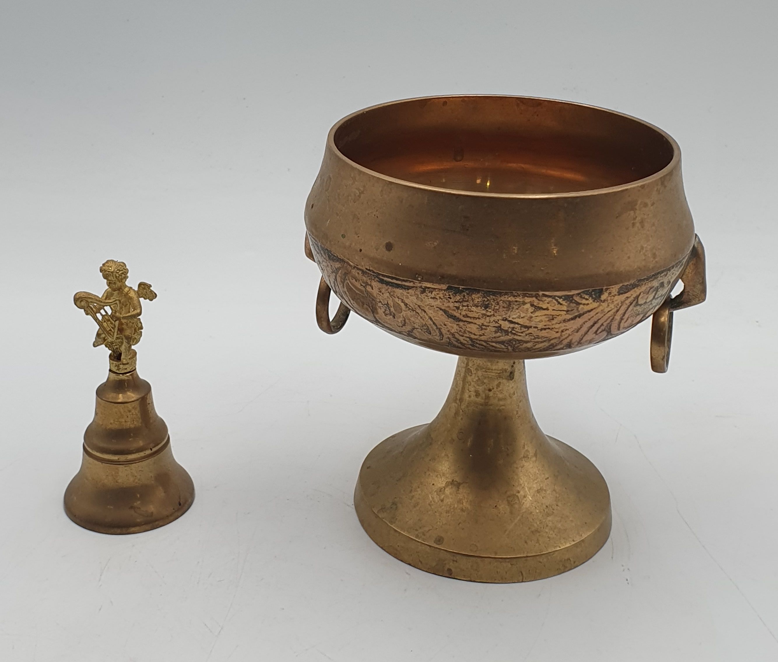 90 · A BRASS BELL AND COMPORT