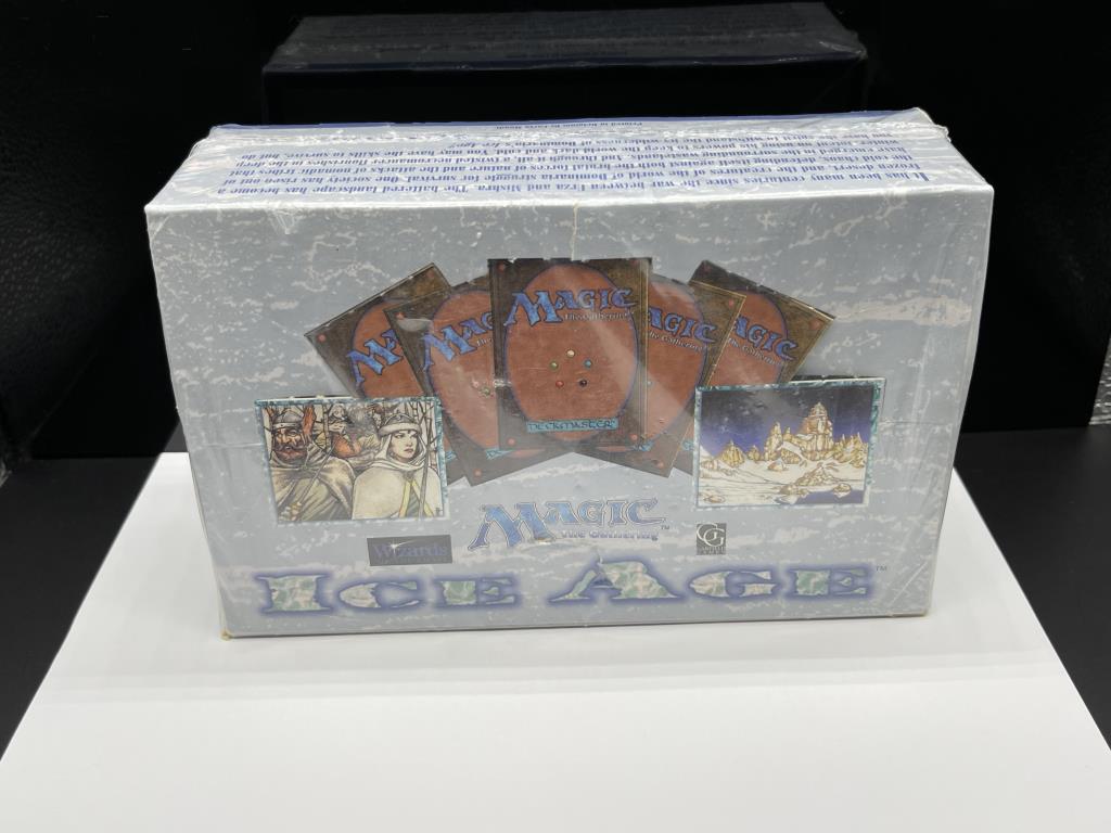 1995 MAGIC THE GATHERING SEALED GAMING CARD SET | Lightning 