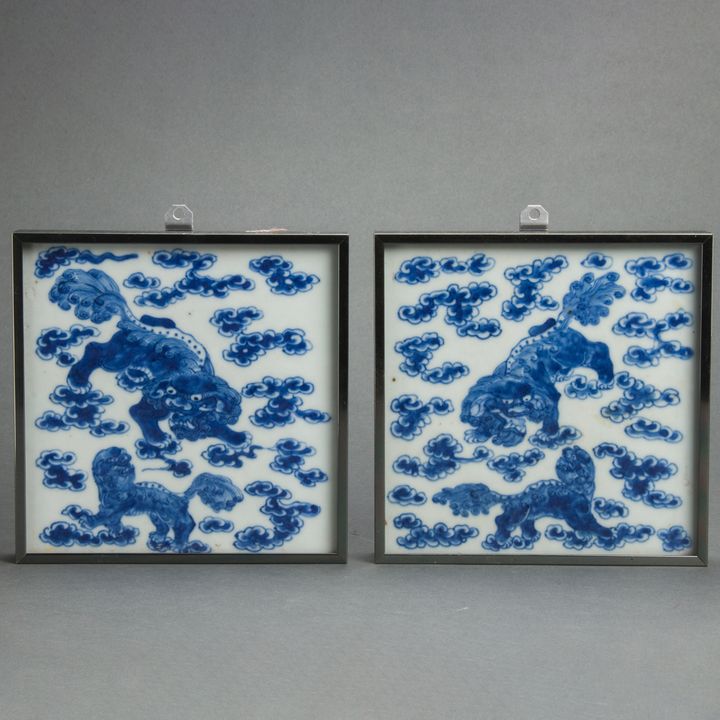 (lot of 2) Chinese underglaze blue porcelain plaques