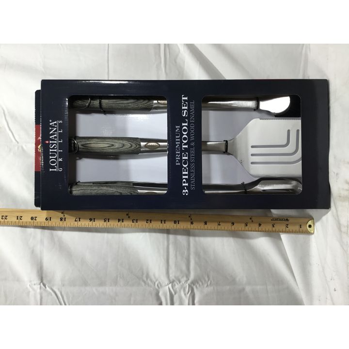 Louisiana Grills 3-Piece Tool Set Stainless Steel & Wood Enamel