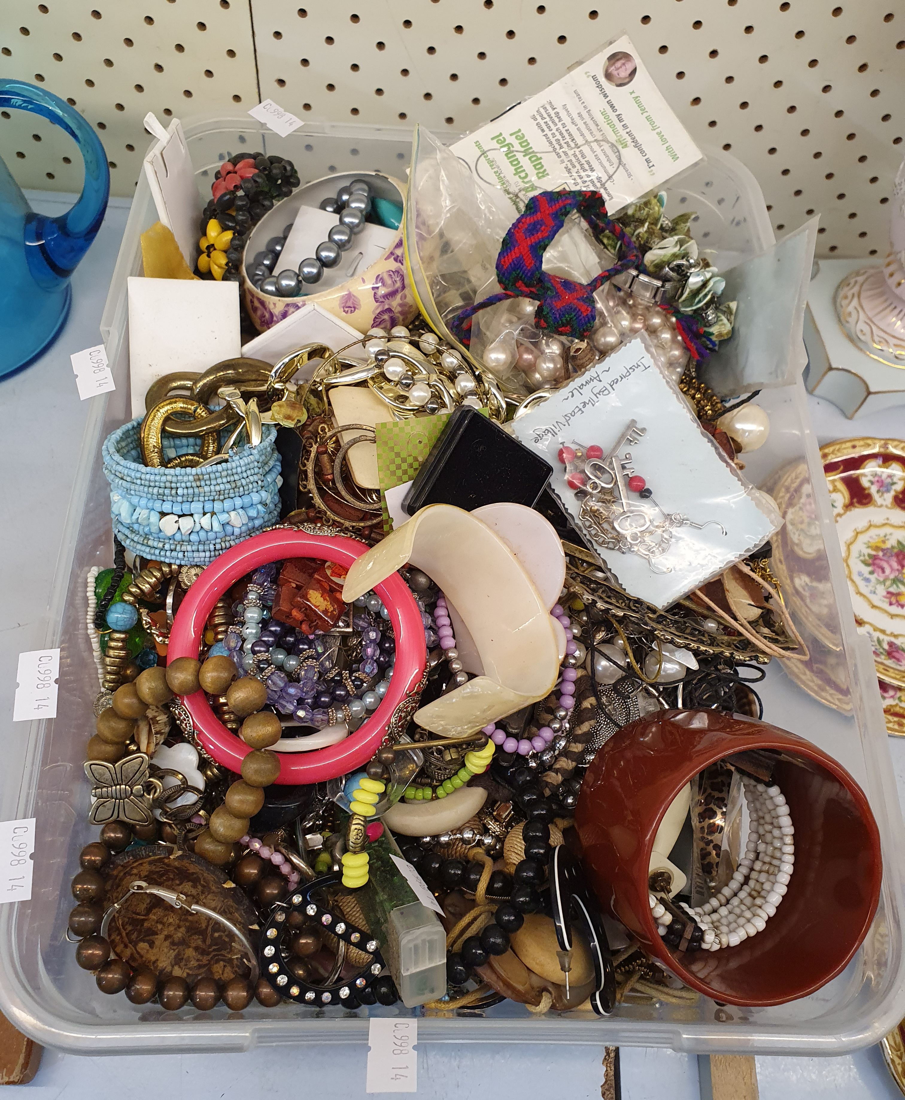 82 · A TUB OF COSTUME JEWELLERY