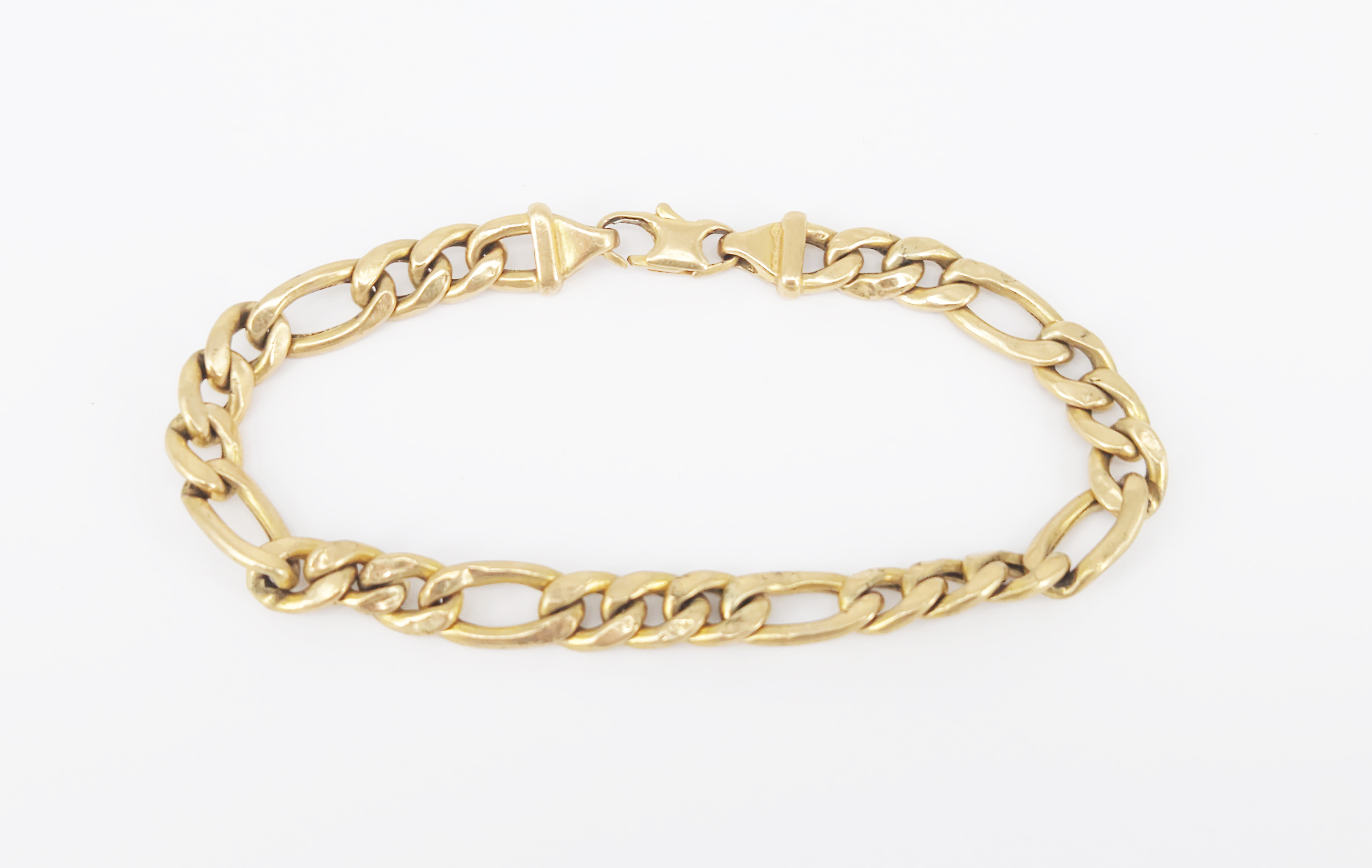 A 9ct Gold Figaro Link Bracelet