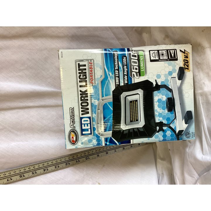 Performance Tool Power LED Work Light Portable- 2600+ Lumens, 120Volt