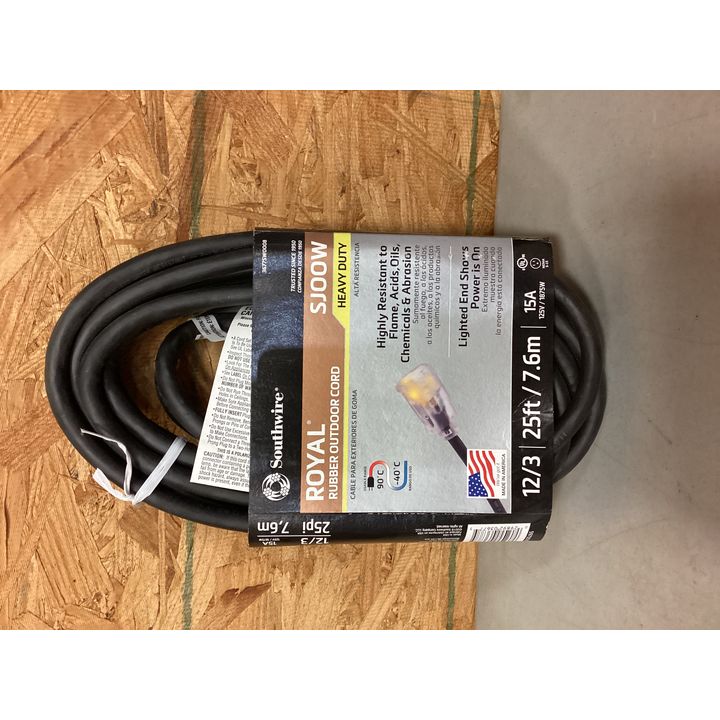 Southwire Royal Rubber Outdoor Cord 25 Ft. 125V