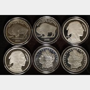 6 REPLICA PROOFS OF US SILVER DOLLARS: 2001, 2002