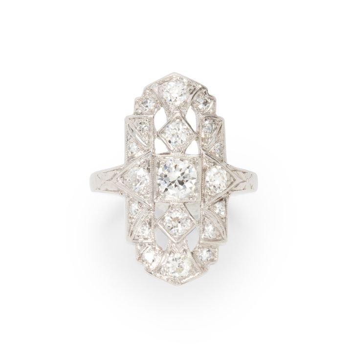 An Art Deco diamond and platinum ring