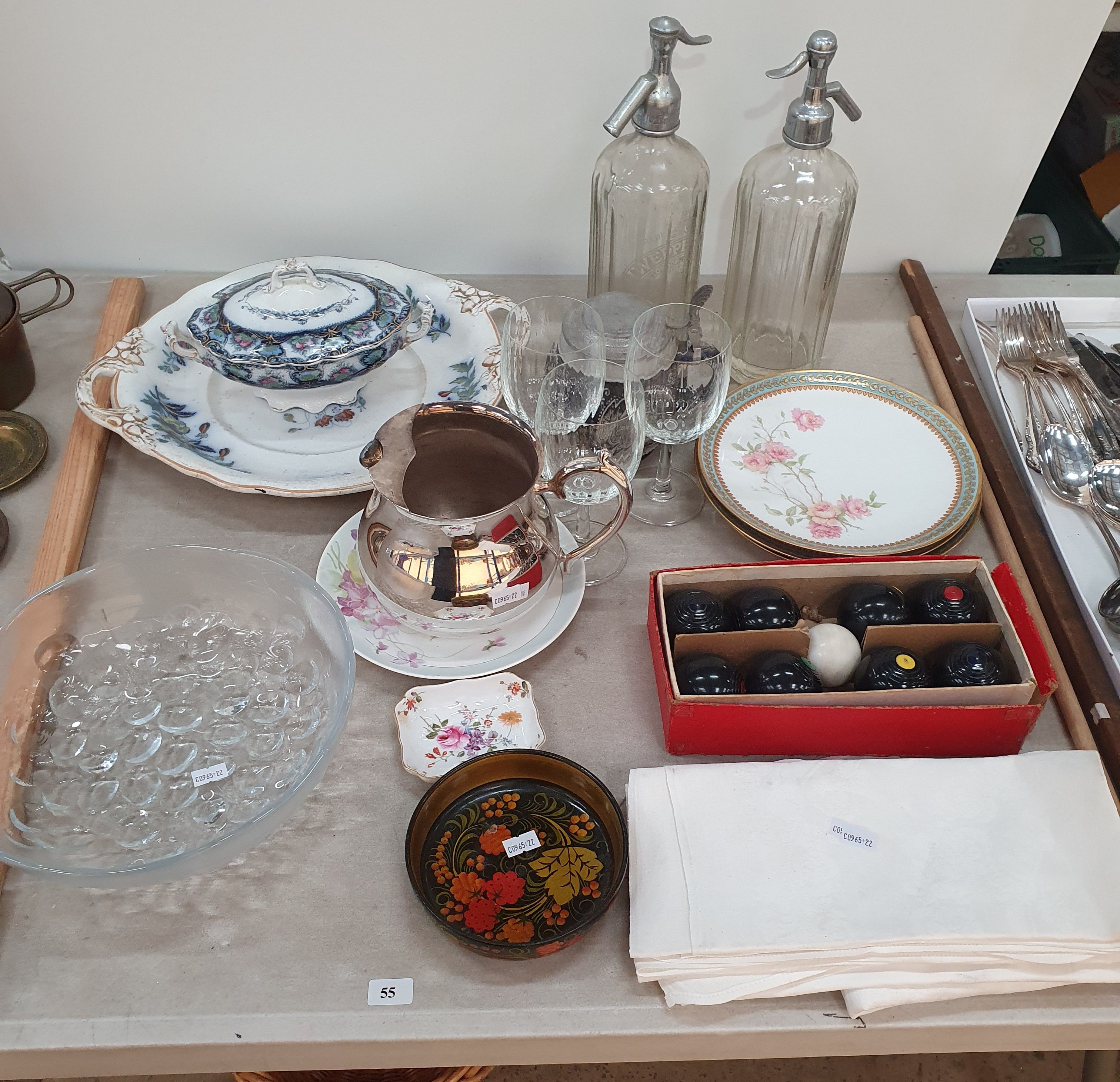 55 · A GROUP OF VARIOUS ITEMS