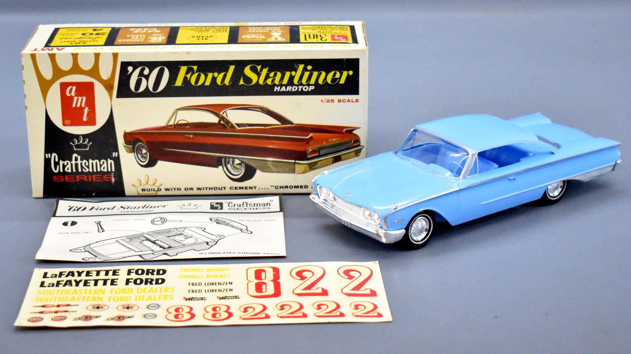 Built up AMT Craftsman Series 1960 Ford Starliner hardtop 1/25 