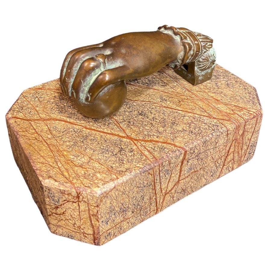 MAITLAND SMITH Victorian Hand on Marble