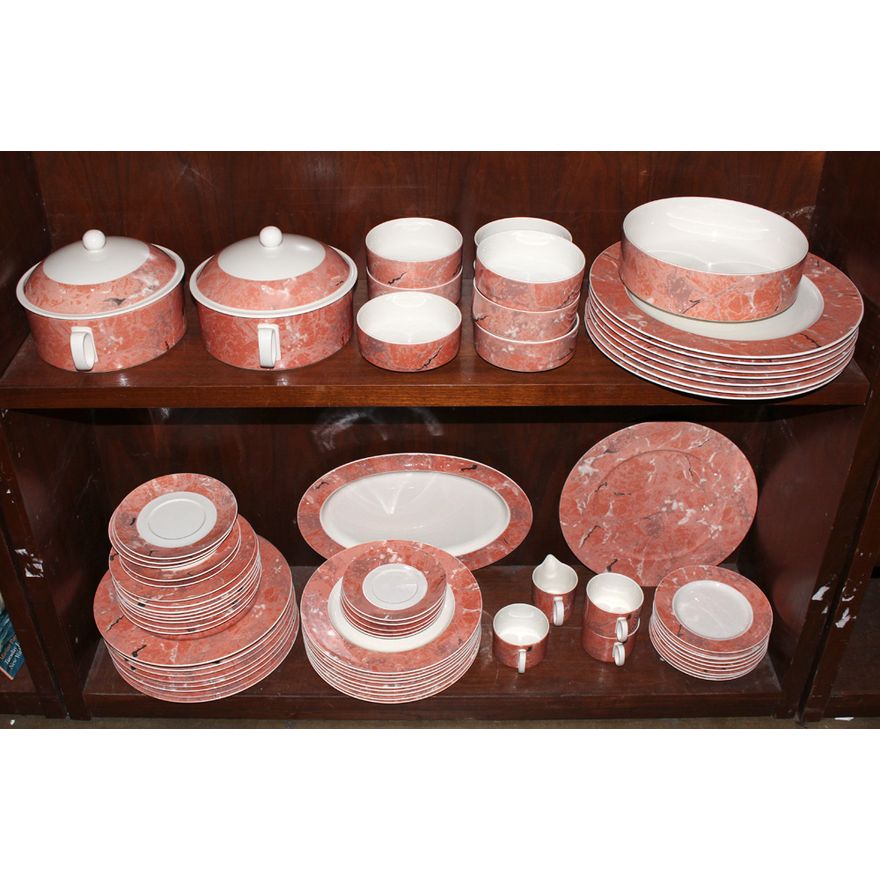 (lot of 69) Villeroy & Boch "Siena" pattern table service