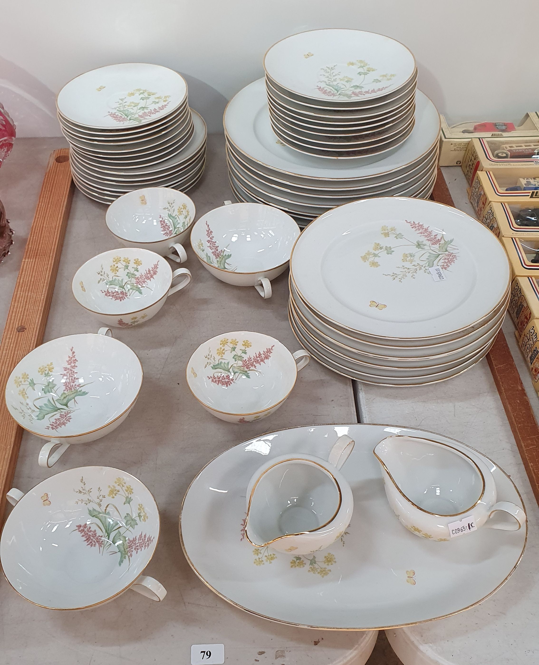 79 · A BAVARIAN PORCELAIN PART DINNERSET