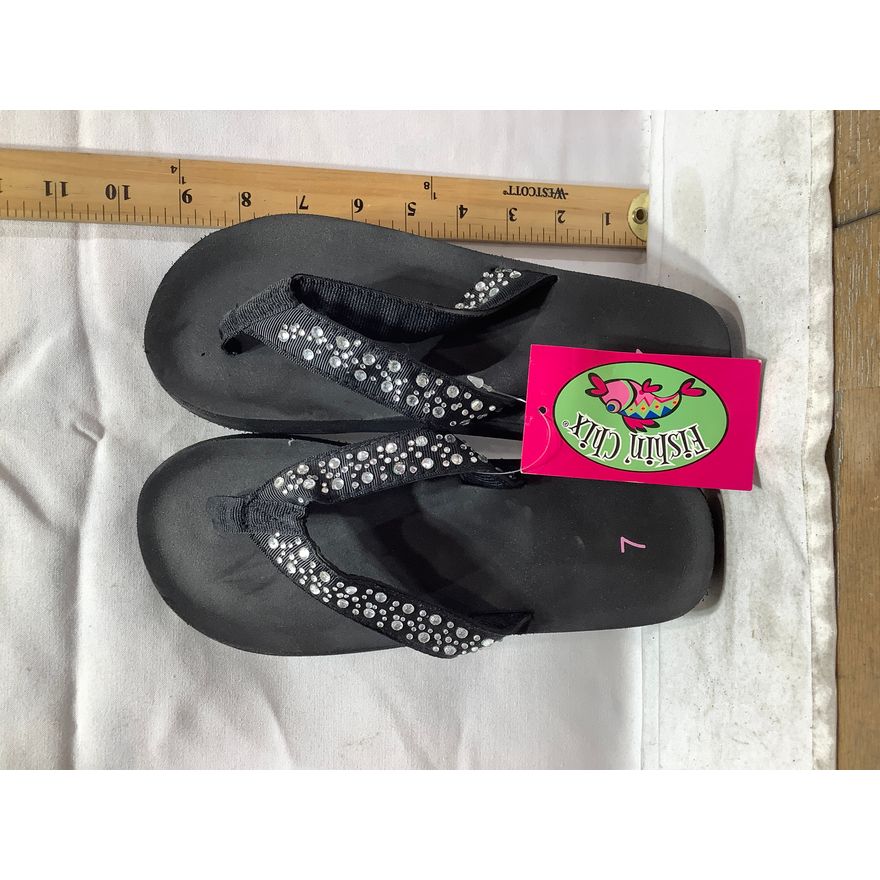 Fishin Chix Size 7 Womens Flip Flops