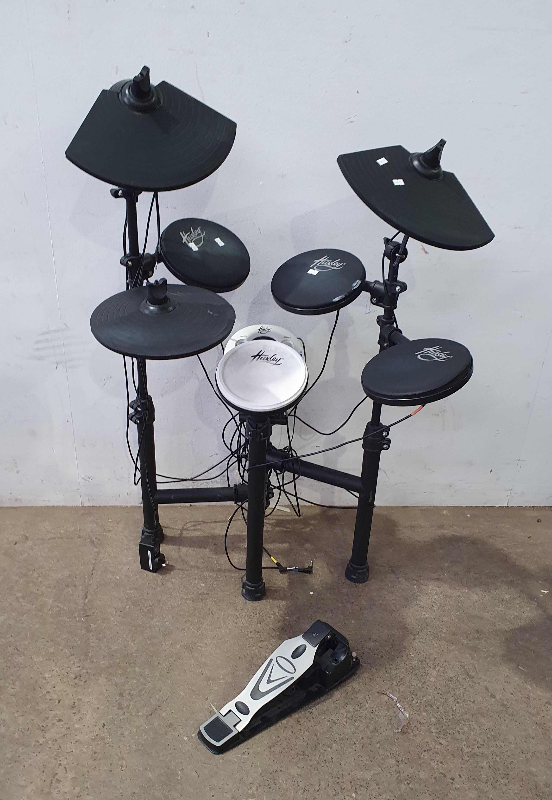 1150 · A HUXLEY DRUMKIT