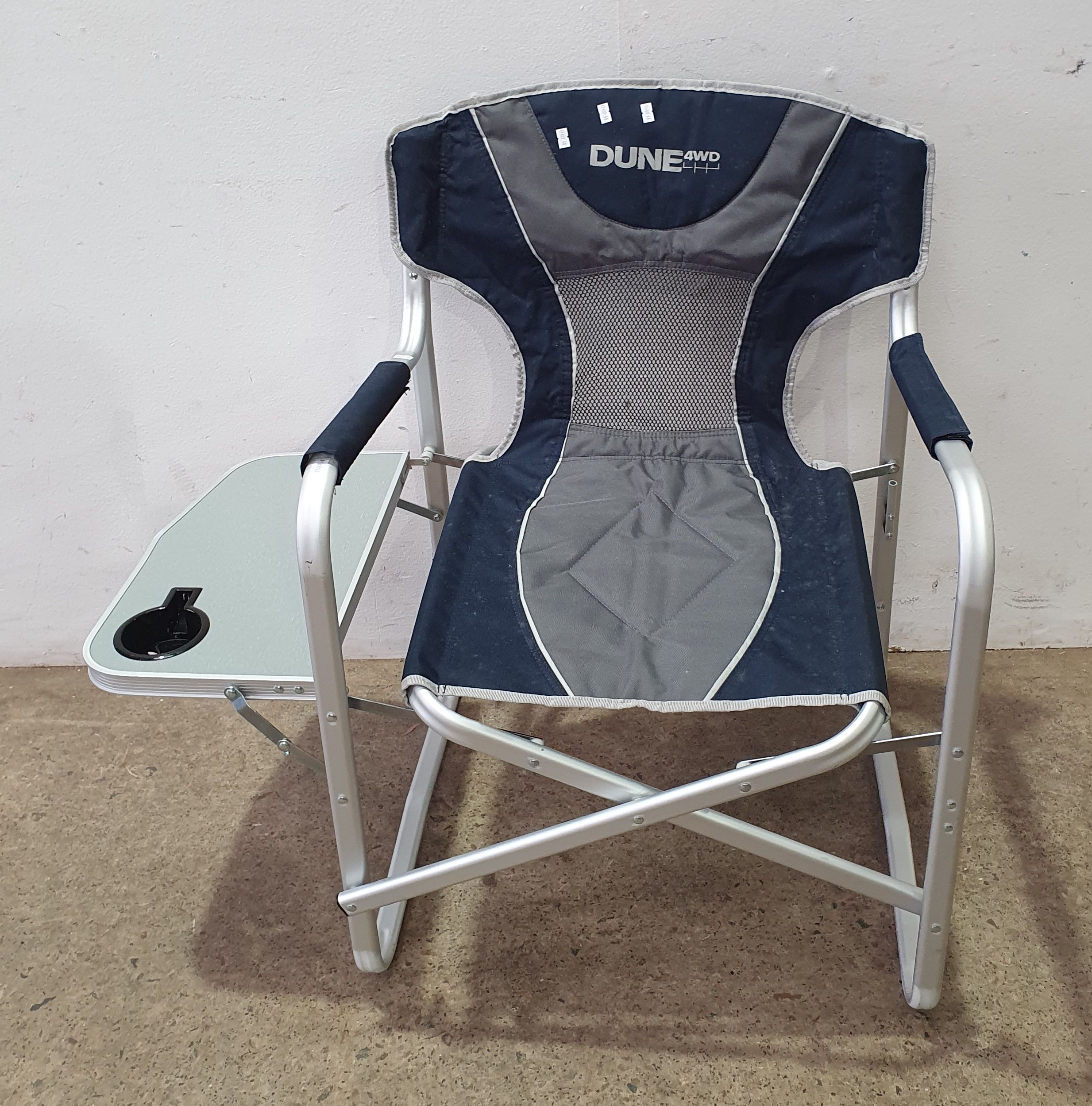 1195 · A CAMPING CHAIR