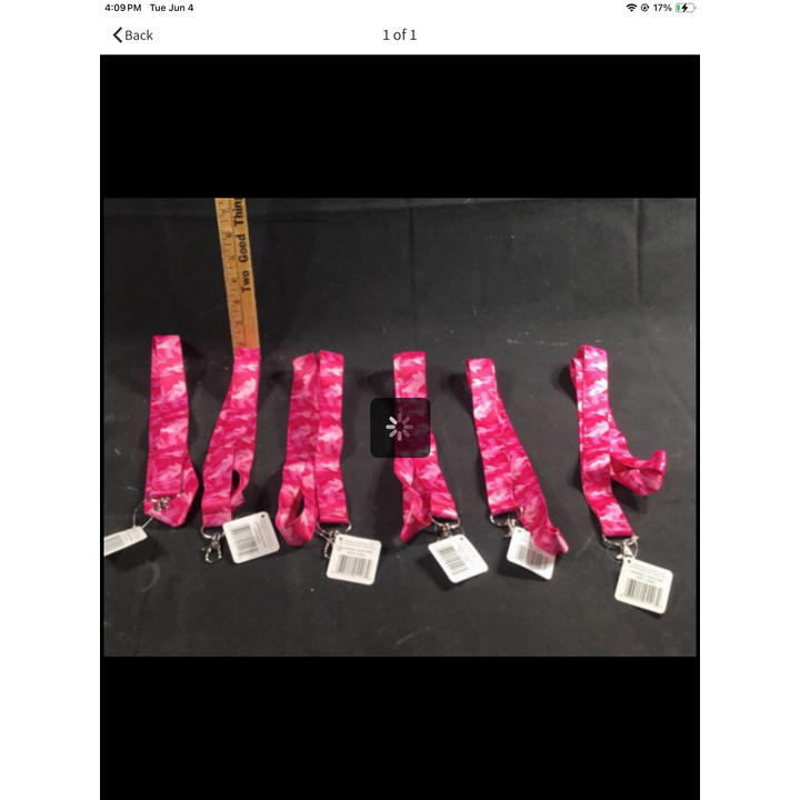 Buying(6) Pink Camo Laynards