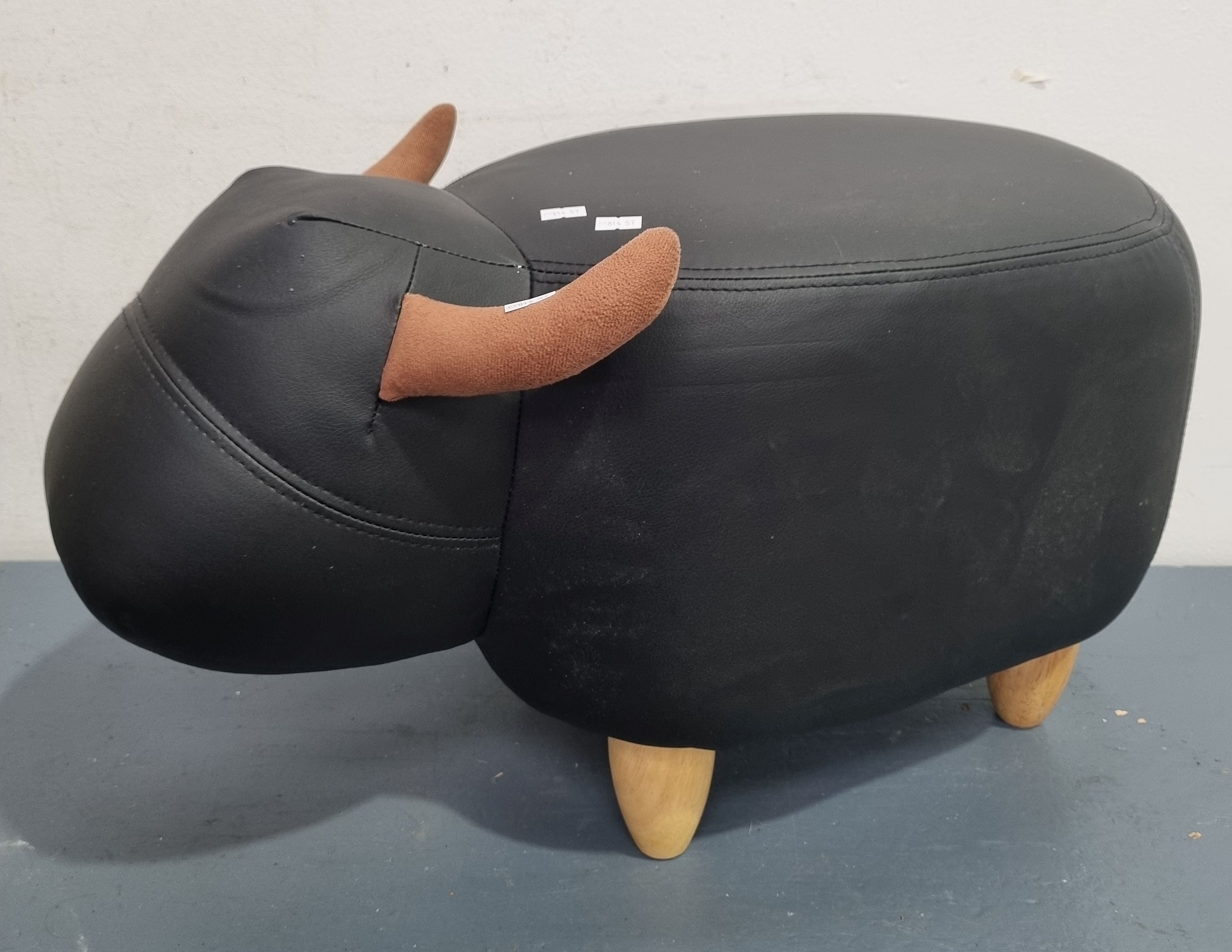 2101 · A LEATHER BULL NOVELTY FOOTSTOOL