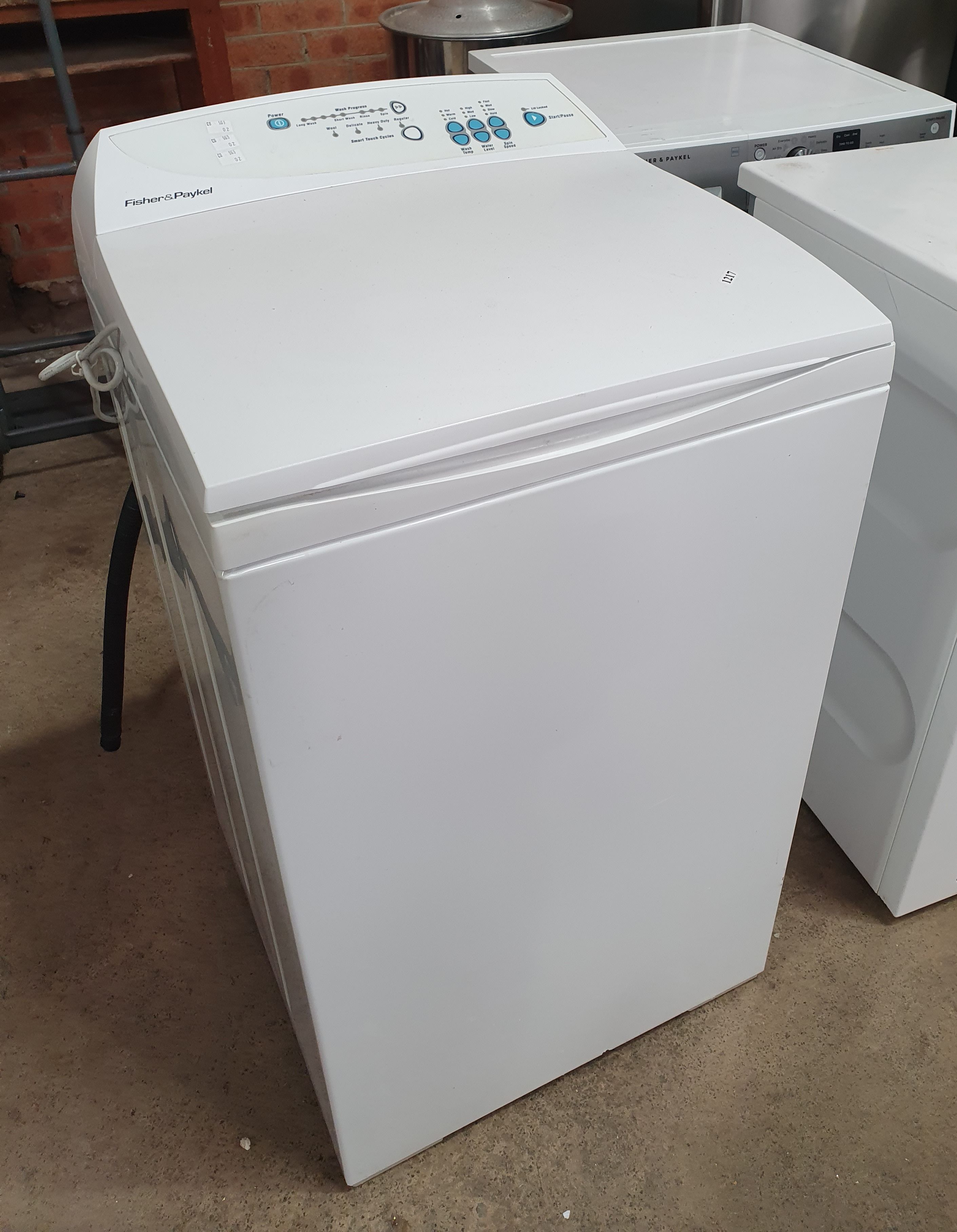 A Fisher And Paykel 5