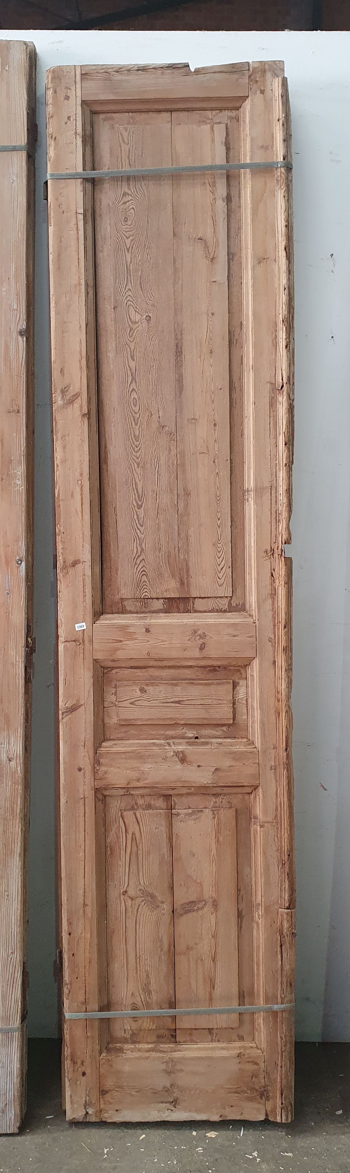 1203 · A SET OF RUSTIC DOORS