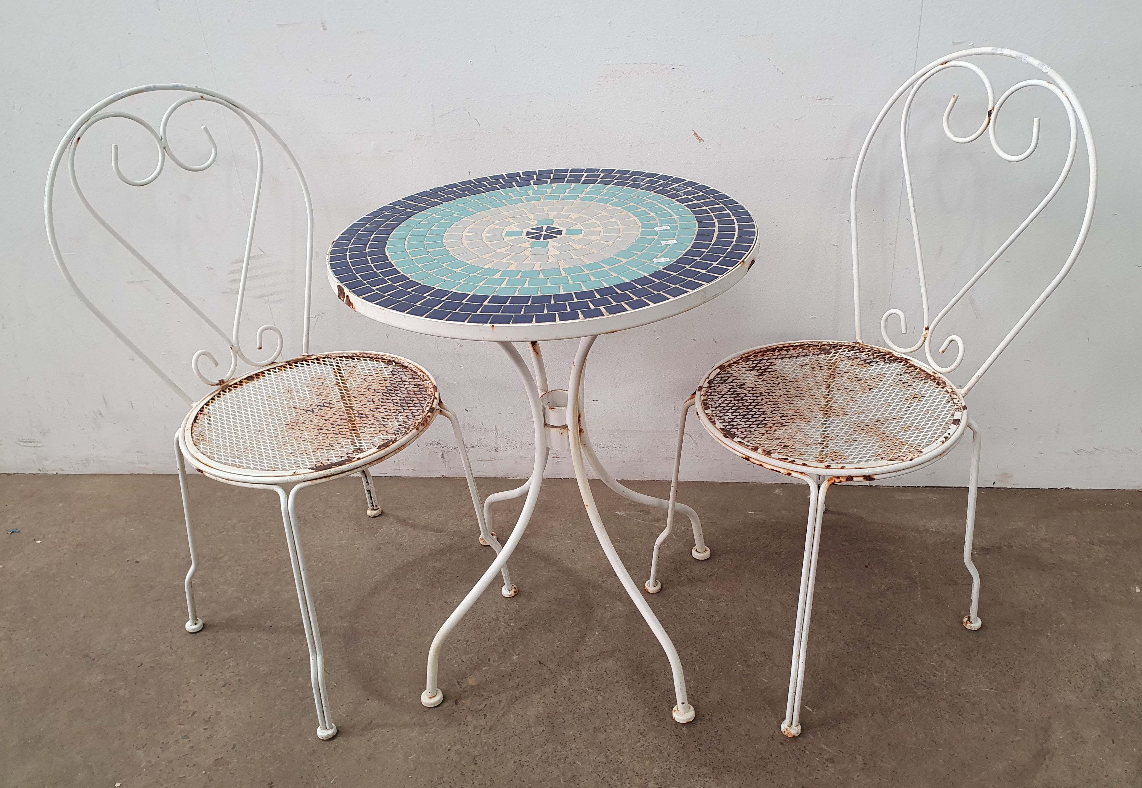 1086 · A THREE PIECE SETTING