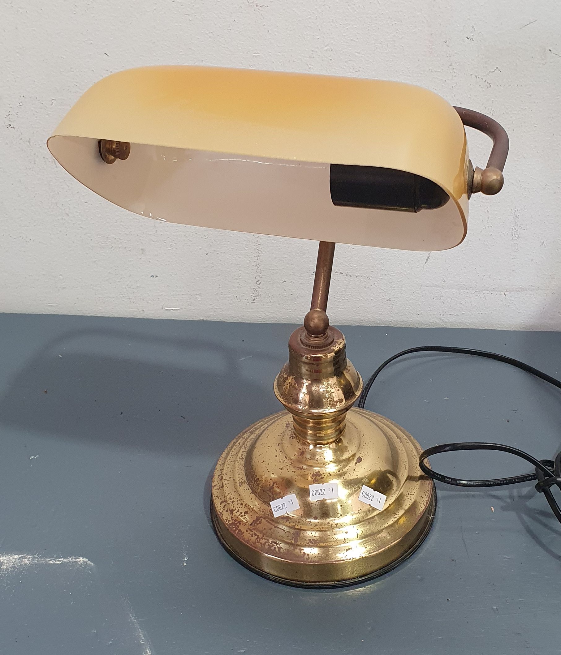 A Bankers Style Lamp